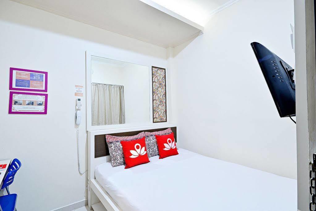 Zen Rooms Cideng Barat Jakarta Exteriör bild